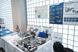 大洋電機工業様展示会　メカトロニクス教育実習機器の展示